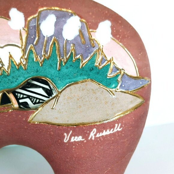 Handcrafted Vera Russell Brown Bear Pottery Figurine Desert Southwest Landscape - Picture 2 of 8